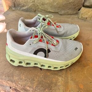 On Cloud Cloudmonster